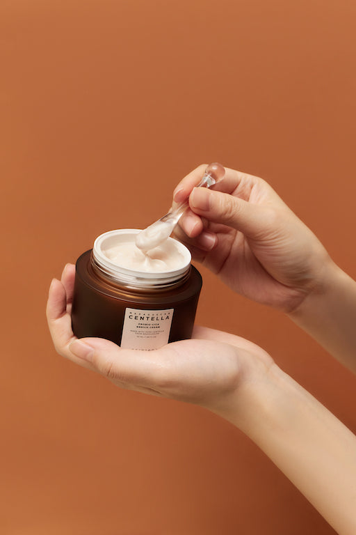 Crema hidratante probiótica con Centella Asiática - Skin 1004