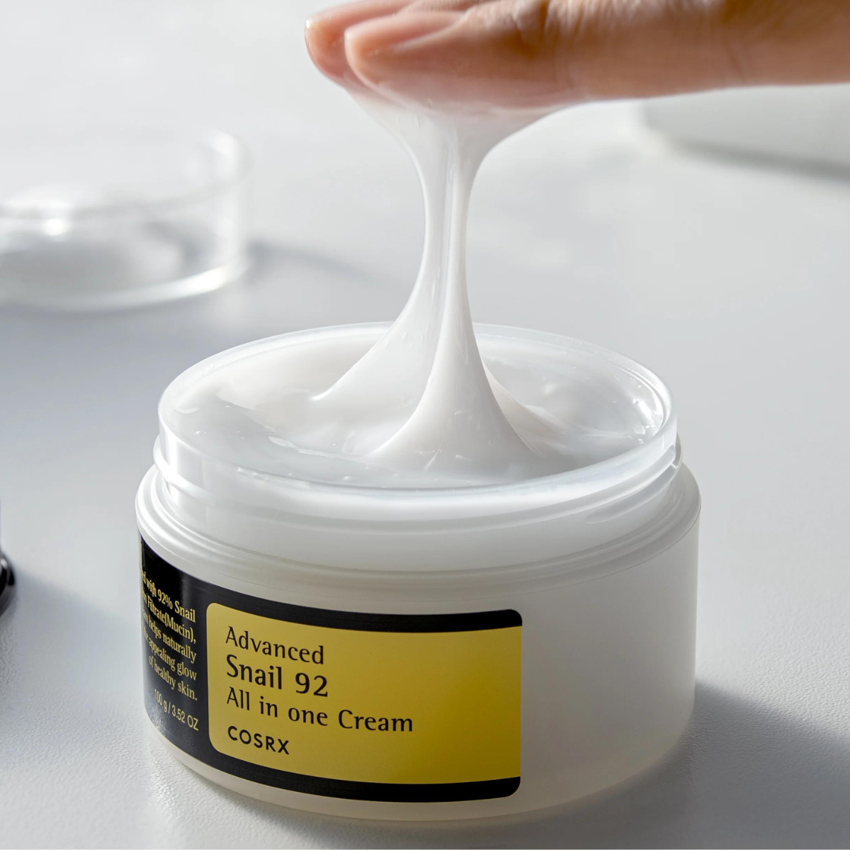 Hidratante facial con baba de caracol, todo en uno